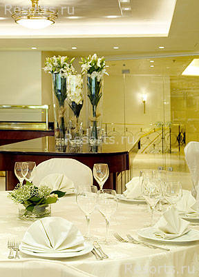 Titania Hotel 34
